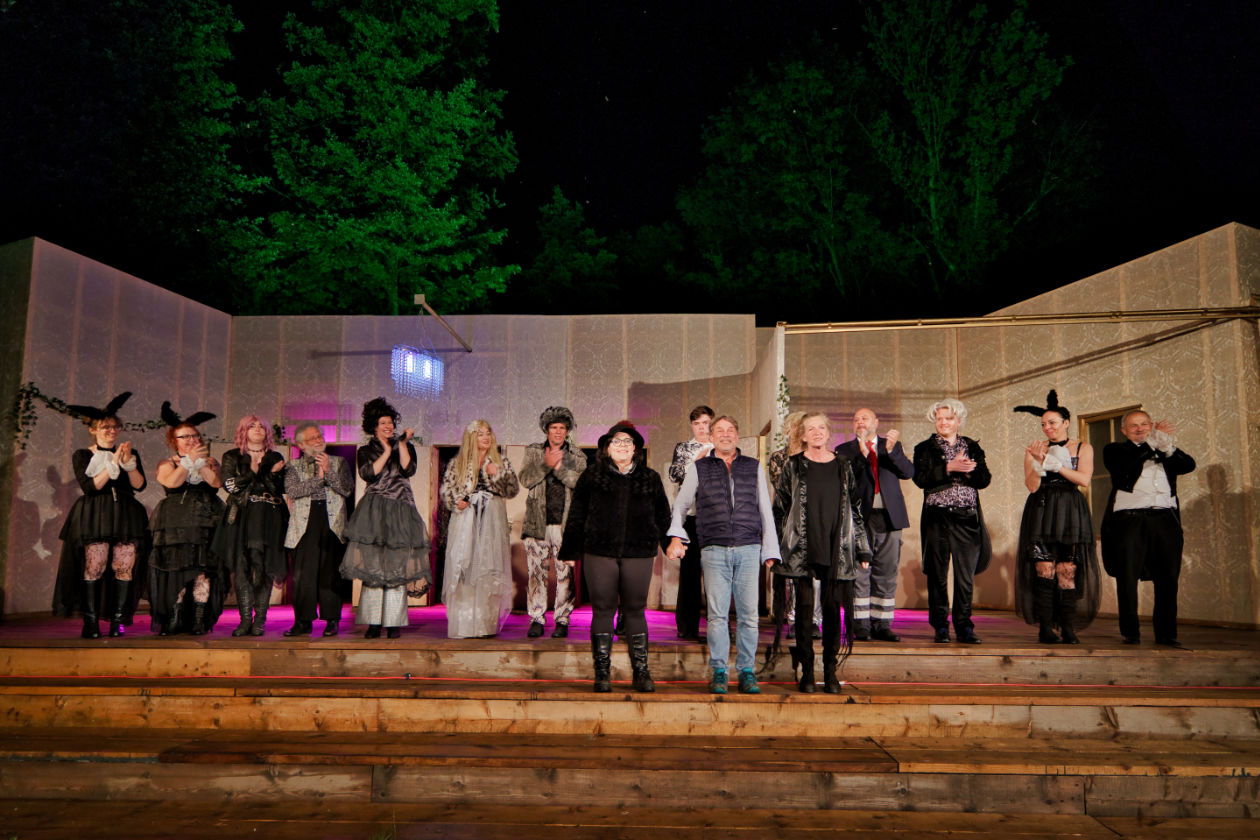Theater im Fluss, Figaro Schlussapplaus